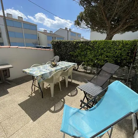 Sh210-06a - 4 Couchages - Saint Hilaire De Riez *